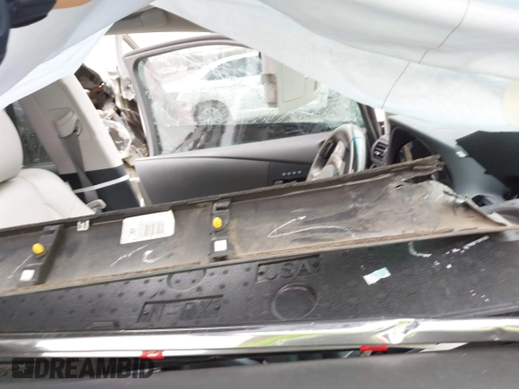 2013 Lexus RX 350 with VIN 2T2ZK1BAXDC095932, listed as a IAAI auction lot 41708217 with Not Provided miles and . Bid and sale history available at DreamBid. Image 5.