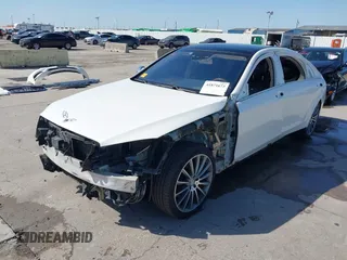 2015 Mercedes-Benz S 550 z VIN WDDUG8CB5FA149277, wystawiony jako IAAI lot #41871673 z przebiegiem 196 864 mil mil oraz . Historia ofert i sprzedaży dostępna na DreamBid. Obrazek 2.