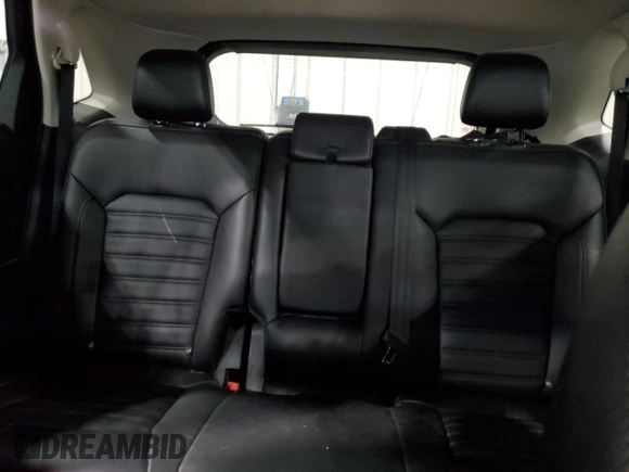 2020 Ford Edge SEL z VIN 2FMPK4J96LBA41535, wystawiony jako Copart lot #56077665 z przebiegiem 55 666 mil mil oraz Szkoda całkowita • Salvage title. Historia ofert i sprzedaży dostępna na DreamBid. Obrazek 10.