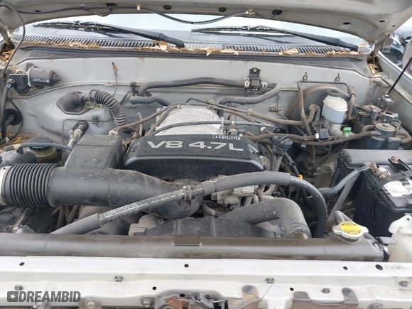 2002 Toyota Tundra SR5 with VIN 5TBRT34102S317322, listed as a IAAI auction lot 41907115 with 192,277 mi miles. Bid and sale history available at carsss.com. Image 10.