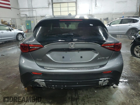 2019 Infiniti QX30 Luxe z VIN SJKCH5CRXKA008419, wystawiony jako Copart lot #46159125 z przebiegiem 90 609 mil mil oraz Szkoda całkowita • Salvage title. Historia ofert i sprzedaży dostępna na DreamBid. Obrazek 6.