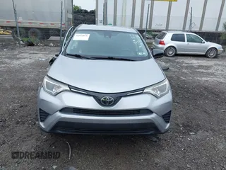 2018 Toyota RAV4 LE with VIN JTMBFREV8JJ200930, listed as a IAAI auction lot 42524876 with 88,015 mi miles and . Bid and sale history available at DreamBid. Image 13.