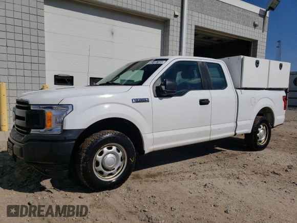 2018 Ford F-150 XL with VIN 1FTEX1C54JKE82041, listed as a Copart auction lot 50186185 with 117,085 mi miles and Clean Title. Bid and sale history available at carsss.com. Image 1.