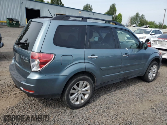 2011 Subaru Forester X Limited with VIN JF2SHAEC6BH761261, listed as a Copart auction lot 62580315 with 134,512 mi miles and Clean title. Bid and sale history available at DreamBid. Image 3.