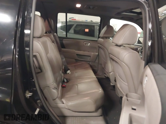 2012 Honda Pilot EX-L with VIN 5FNYF4H6XCB062545, listed as a IAAI auction lot 41226106 with 217,697 mi miles. Bid and sale history available at carsss.com. Image 8.