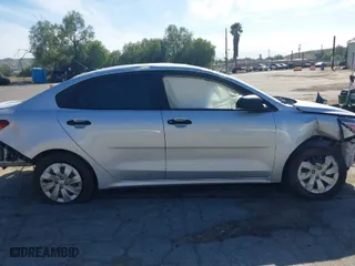 2018 Kia Rio LX with VIN 3KPA24AB0JE070676, listed as a IAAI auction lot 41701982 with 67,058 mi miles. Bid and sale history available at carsss.com. Image 13.