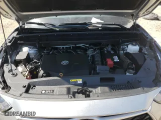 2021 Toyota Highlander L with VIN 5TDBZRBH9MS546739, listed as a Copart auction lot 52538315 with 31,286 mi miles and Clean Title. Bid and sale history available at carsss.com. Image 12.