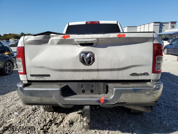 2020 Ram 2500 Big Horn with VIN 3C6UR5DL0LG132708, listed as a Copart auction lot 49206745 with 124,512 mi miles and Salvage Title. Bid and sale history available at carsss.com. Image 6.