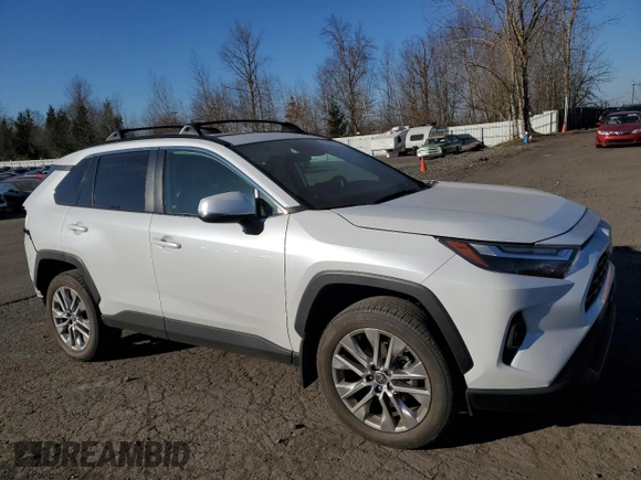 2024 Toyota RAV4 XLE Premium with VIN 2T3A1RFV3RW420420, listed as a Copart auction lot 43274155 with 5,616 mi miles and Salvage Title. Bid and sale history available at carsss.com. Image 4.