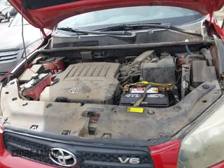 2008 Toyota RAV4 Sport with VIN JTMZK32V585017192, listed as a IAAI auction lot 42673654 with 158,494 mi miles and . Bid and sale history available at DreamBid. Image 10.