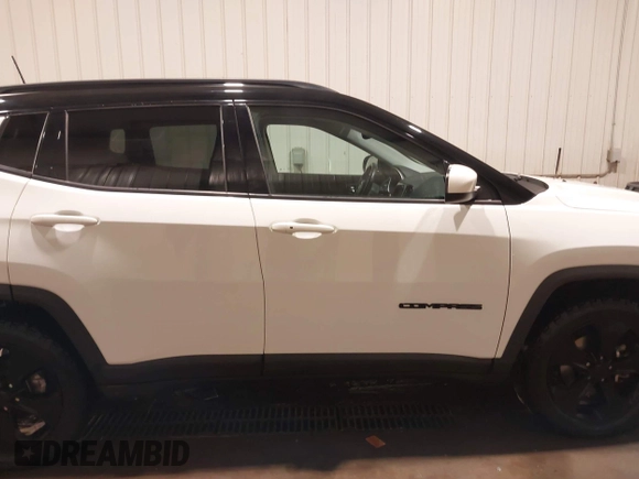2018 Jeep Compass Latitude z VIN 3C4NJDBB9JT454213, wystawiony jako IAAI lot #41534368 z przebiegiem 109 126 mil mil oraz . Historia ofert i sprzedaży dostępna na DreamBid. Obrazek 13.