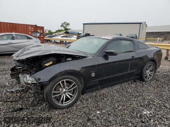 2013 Ford Mustang V6 с VIN 1ZVBP8AM6D5280047, выставлен на аукционе Copart как лот 60972665 с пробегом 172 959 миль миль и Списание • Salvage title. История ставок и продаж доступна на DreamBid. Изображение 1.