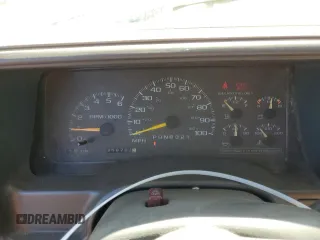 1997 Chevrolet Suburban with VIN 1GNEC16R4VJ418725, listed as a Copart auction lot 75766084 with 216,722 mi miles and Salvage Title. Bid and sale history available at carsss.com. Image 9.