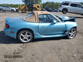 2001 Mazda MX-5 Miata z VIN JM1NB353910216600, wystawiony jako Copart lot #50916465 z przebiegiem Nie podano mil oraz Szkoda całkowita • Salvage title. Historia ofert i sprzedaży dostępna na DreamBid. Obrazek 3.