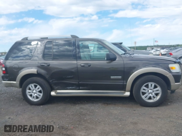 2006 Ford Explorer Eddie Bauer z VIN 1FMEU74E46UA44430, wystawiony jako IAAI lot #42300632 z przebiegiem 167 244 mil mil oraz . Historia ofert i sprzedaży dostępna na DreamBid. Obrazek 13.
