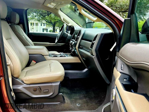 2020 Ford Expedition XLT with VIN 1FMJU1HT6LEA24514, listed as a Copart auction lot 50444745 with 66,216 mi miles and Clean Title. Bid and sale history available at carsss.com. Image 5.
