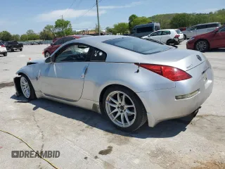 2003 Nissan 350Z Touring z VIN JN1AZ34E63T016212, wystawiony jako Copart lot #53799605 z przebiegiem 176 292 mil mil oraz Czysty tytuł • Clean title. Historia ofert i sprzedaży dostępna na DreamBid. Obrazek 2.