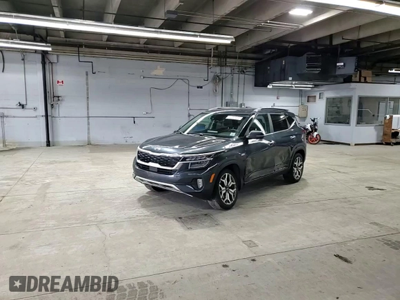 2021 Kia Seltos SX with VIN KNDETCA2XM7167199, listed as a Copart auction lot 52080495 with 82,981 mi miles and Salvage Title. Bid and sale history available at carsss.com. Image 11.