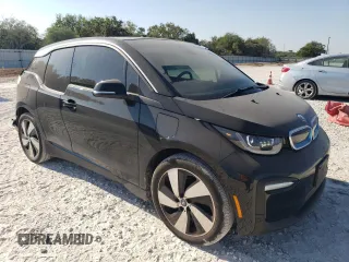2019 BMW i3 with VIN WBY8P4C54K7D03050, listed as a Copart auction lot 76057684 with 31,858 mi miles and Salvage Title. Bid and sale history available at carsss.com. Image 4.