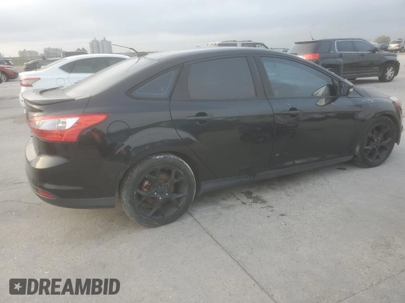 2014 Ford Focus SE with VIN 1FADP3F24EL324006, listed as a Copart auction lot 51219835 with 148,264 mi miles and Salvage Title. Bid and sale history available at carsss.com. Image 3.
