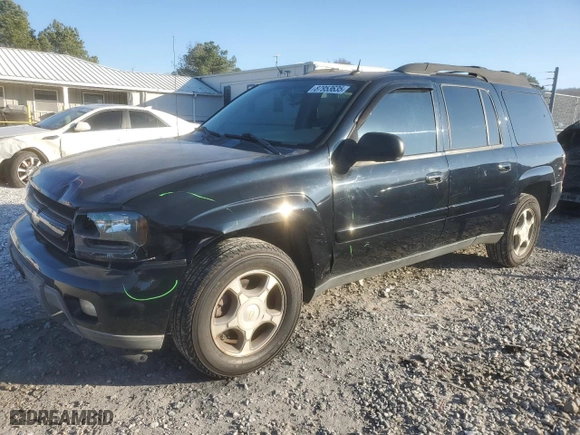 2005 Chevrolet TrailBlazer LS with VIN 1GNES16S156124420, listed as a Copart auction lot 87953635 with 179,730 mi miles and Clean Title. Bid and sale history available at carsss.com. Image 1.