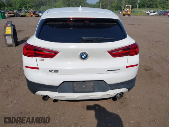 2018 BMW X2 xDrive28i z VIN WBXYJ5C33JEF73875, wystawiony jako IAAI lot #42500081 z przebiegiem 69 433 mil mil oraz . Historia ofert i sprzedaży dostępna na DreamBid. Obrazek 16.