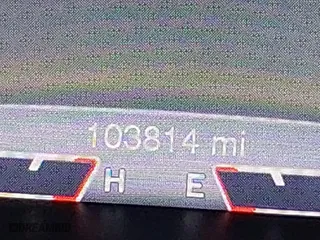 2015 Jeep Cherokee Limited with VIN 1C4PJMDS6FW674657, listed as a IAAI auction lot 41070436 with 103,814 mi miles. Bid and sale history available at carsss.com. Image 15.