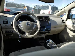 2016 Nissan LEAF S with VIN 1N4BZ0CP4GC305314, listed as a Copart auction lot 88545795 with 44,709 mi miles and Clean Title. Bid and sale history available at carsss.com. Image 8.
