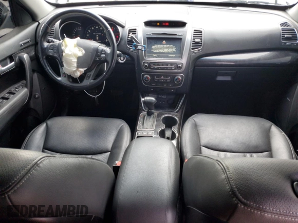 2014 Kia Sorento SX Limited с VIN 5XYKWDA74EG536509, выставлен на аукционе Copart как лот 86627414 с пробегом 107 093 миль миль и Списание • Salvage title. История ставок и продаж доступна на DreamBid. Изображение 8.
