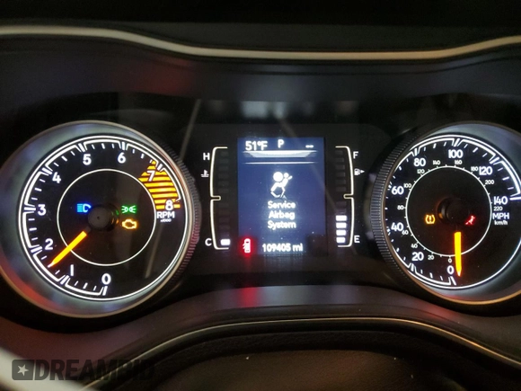 2019 Jeep Cherokee Altitude with VIN 1C4PJMLX4KD126188, listed as a Copart auction lot 41834845 with 109,405 mi miles and Salvage title. Bid and sale history available at DreamBid. Image 9.