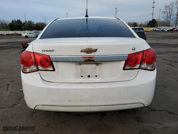 2014 Chevrolet Cruze 2LT with VIN 1G1PF5SB8E7482149, listed as a Copart auction lot 87044114 with 131,553 mi miles and Salvage Title. Bid and sale history available at carsss.com. Image 6.