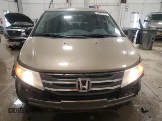 2013 Honda Odyssey EX-L with VIN 5FNRL5H67DB037980, listed as a Copart auction lot 54585075 with 303,984 mi miles and Non Repairable. Bid and sale history available at carsss.com. Image 5.