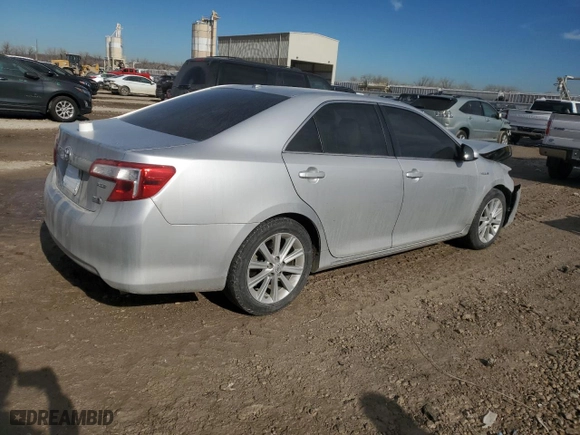 2013 Toyota Camry Hybrid LE with VIN 4T1BD1FK9DU088505, listed as a Copart auction lot 42533205 with 228,617 mi miles and Salvage Title. Bid and sale history available at carsss.com. Image 3.