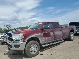 2019 Ram 2500 Tradesman z VIN 3C6UR5HJ5KG539060, wystawiony jako Copart lot #56026925 z przebiegiem 174 155 mil mil oraz Szkoda całkowita • Salvage title. Historia ofert i sprzedaży dostępna na DreamBid. Obrazek 1.