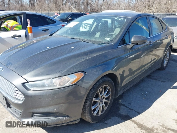 2015 Ford Fusion S with VIN 1FA6P0G76F5102168, listed as a IAAI auction lot 41662439 with 248,095 mi miles. Bid and sale history available at carsss.com. Image 2.