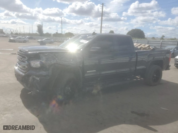 2019 GMC Sierra 1500 Limited with VIN 2GTR1LEC3K1225366, listed as a Copart auction lot 86532384 with 35,581 mi miles and Salvage Title. Bid and sale history available at carsss.com. Image 1.