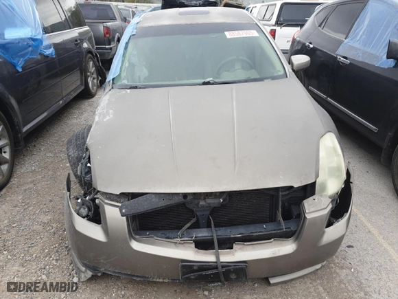 2004 Nissan Maxima SE with VIN 1N4BA41E14C915893, listed as a Copart auction lot 88587905 with NaN miles and Non Repairable. Bid and sale history available at carsss.com. Image 5.