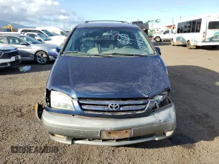 2001 Toyota Sienna LE z VIN 4T3ZF13C91U355926, wystawiony jako Copart lot #88992805 z przebiegiem 130 397 mil mil oraz Szkoda całkowita • Salvage title. Historia ofert i sprzedaży dostępna na DreamBid. Obrazek 5.