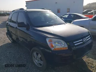 2008 Kia Sportage LX with VIN KNDJF724387464477, listed as a IAAI auction lot 41804925 with 187,395 mi miles. Bid and sale history available at carsss.com. Image 1.
