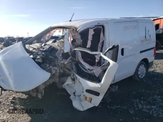 2017 Nissan NV200 S z VIN 3N6CM0KN2HK703871, wystawiony jako Copart lot #51511685 z przebiegiem Nie podano mil oraz Nie do naprawy • Non repairable. Historia ofert i sprzedaży dostępna na DreamBid. Obrazek 1.