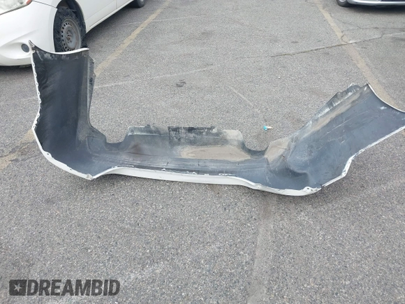 2015 Toyota Tacoma PreRunner with VIN 3TMKU4HN7FM043714, listed as a IAAI auction lot 42179707 with 151,092 mi miles and . Bid and sale history available at DreamBid. Image 12.