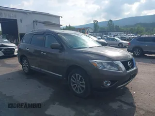 2016 Nissan Pathfinder SL with VIN 5N1AR2MM9GC660495, listed as a IAAI auction lot 42723460 with 131,351 mi miles and . Bid and sale history available at DreamBid. Image 1.