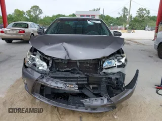 2017 Toyota Camry XLE with VIN 4T1BF1FK7HU317117, listed as a IAAI auction lot 41875591 with 98,658 mi miles. Bid and sale history available at carsss.com. Image 13.