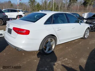 2015 Audi S4 Premium Plus with VIN WAUBGAFL2FA072538, listed as a IAAI auction lot 41784515 with 86,138 mi miles. Bid and sale history available at carsss.com. Image 4.