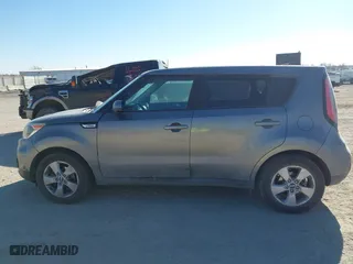 2017 Kia Soul with VIN KNDJN2A24H7487434, listed as a IAAI auction lot 41414887 with 102,972 mi miles. Bid and sale history available at carsss.com. Image 14.