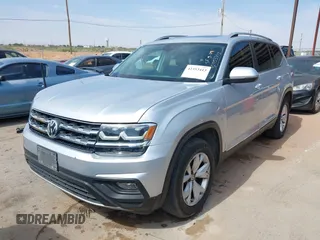 2018 Volkswagen Atlas SEL with VIN 1V2MR2CAXJC537383, listed as a IAAI auction lot 42353413 with 121,626 mi miles and . Bid and sale history available at DreamBid. Image 18.