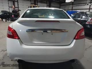 2009 Nissan Maxima 3.5 S with VIN 1N4AA51EX9C840037, listed as a IAAI auction lot 41429538 with 198,521 mi miles. Bid and sale history available at carsss.com. Image 16.