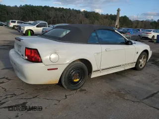 2004 Ford Mustang Deluxe with VIN 1FAFP44634F136739, listed as a Copart auction lot 44078925 with 105,591 mi miles and Salvage Title. Bid and sale history available at carsss.com. Image 3.