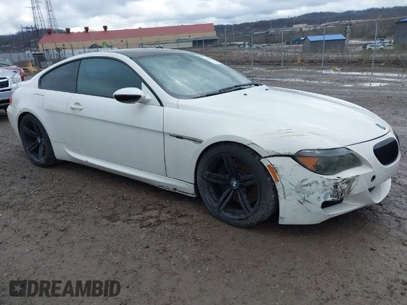 2007 BMW 6 Series M6 with VIN WBSEH93517CY23824, listed as a IAAI auction lot 41908992 with 117,695 mi miles. Bid and sale history available at carsss.com. Image 1.