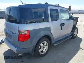 2005 Honda Element EX with VIN 5J6YH18625L010278, listed as a IAAI auction lot 41903371 with 204,659 mi miles and . Bid and sale history available at DreamBid. Image 4.